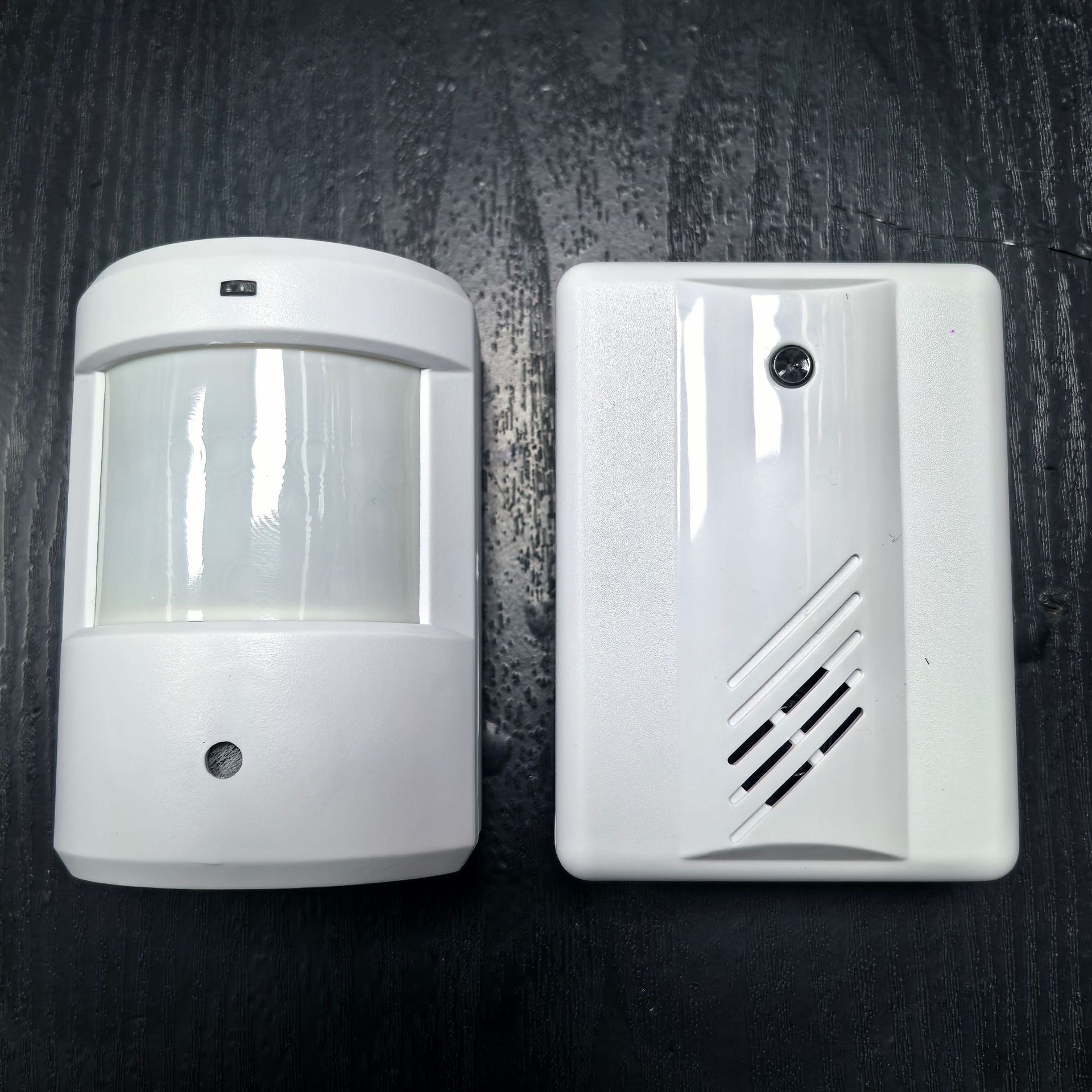 ワイヤレスアラームゲストウェルカムチャイムドアベル PIR  - Wireless Door Sensor のレビューと価格
